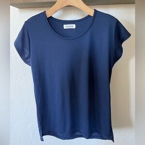 Taylor Stitch| Navy Short Sleeve Blouse, Basic Casual Tee, Form Fitting•••
